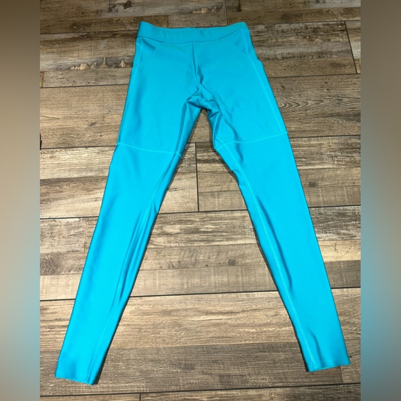 ALO Yoga Pants - ALO Yoga Utility Airlift Leggings Small Perfect